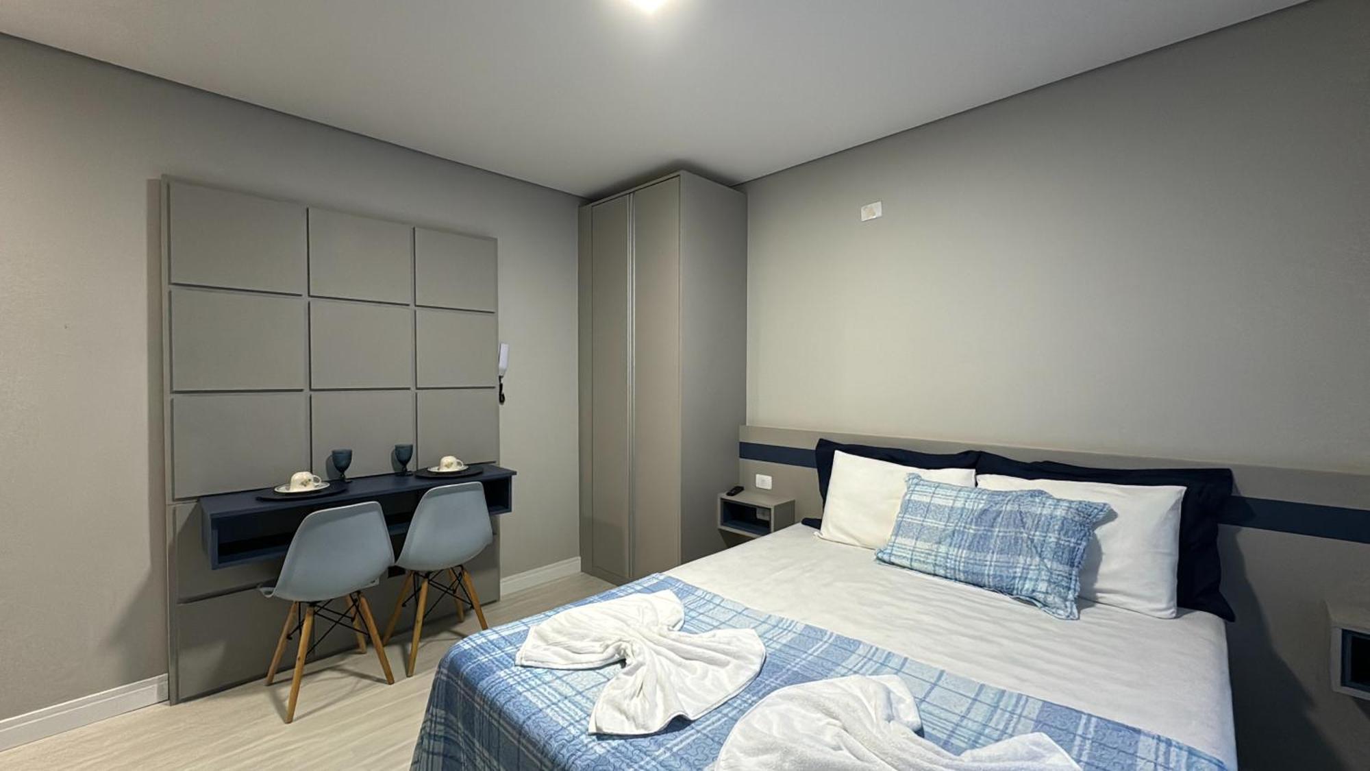 13- Studio Decorado Lindo! Otimo Para Casal!!! 库里提巴 外观 照片